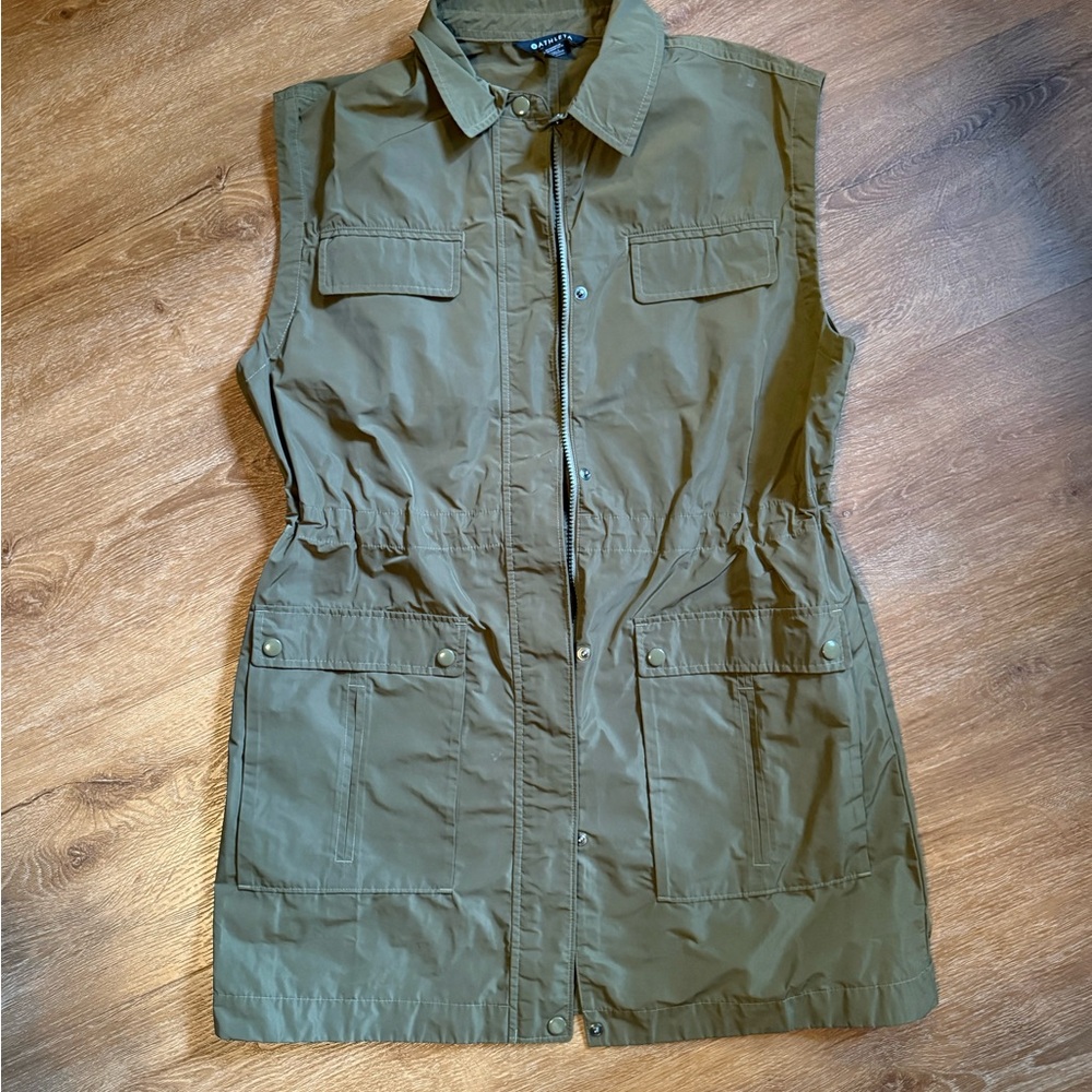 Athleta Green Utility Vest with Structured Fit